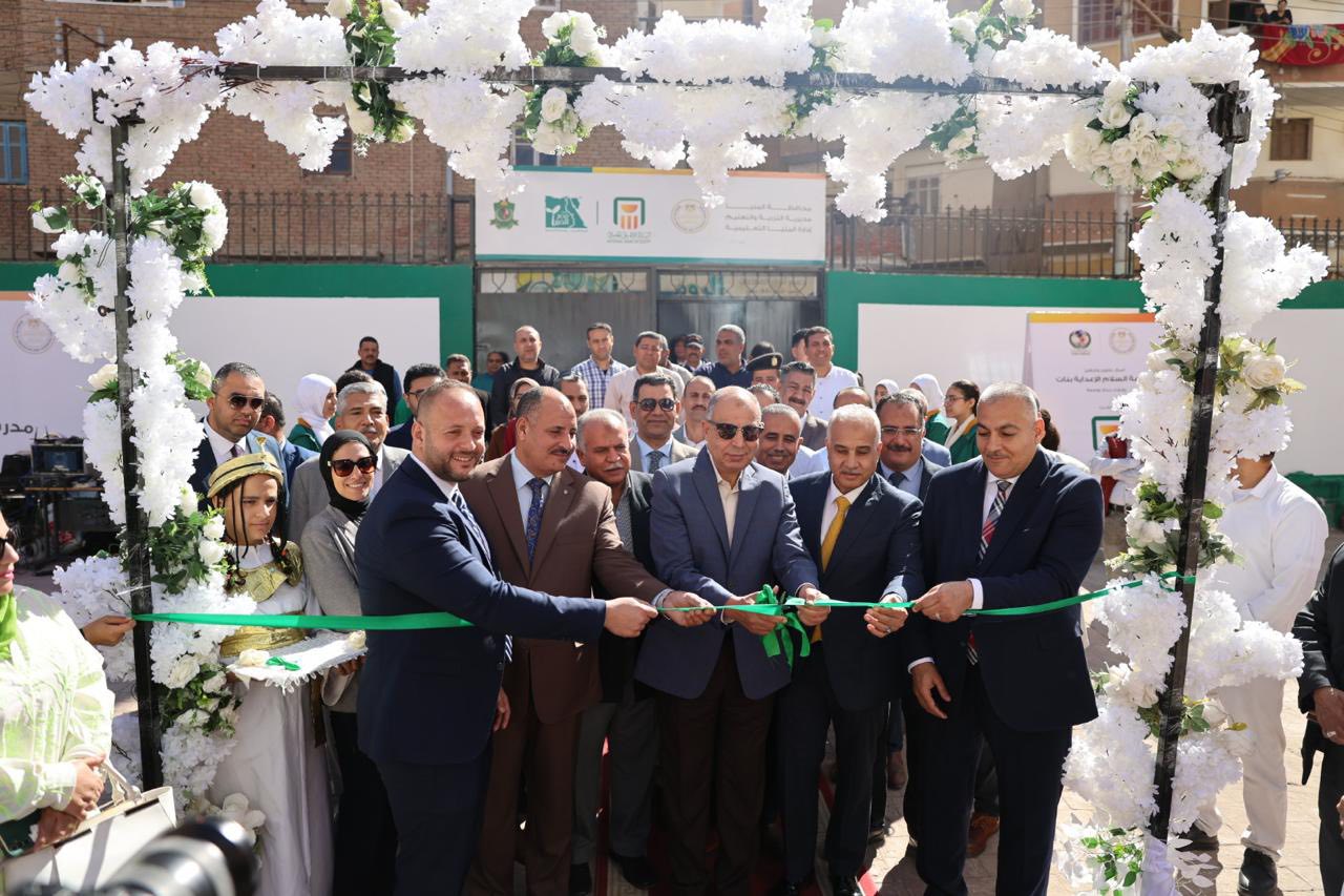 مصر الخير والبنك الاهلي لرقي التعليم في المنيا